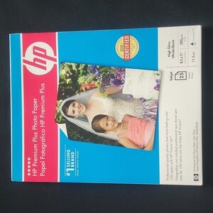 HP Premium Plus Photo Paper NWT